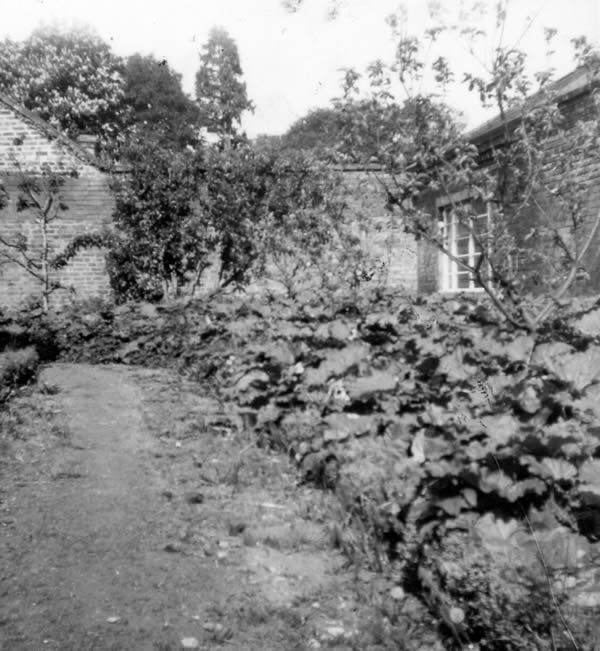Gardens 10