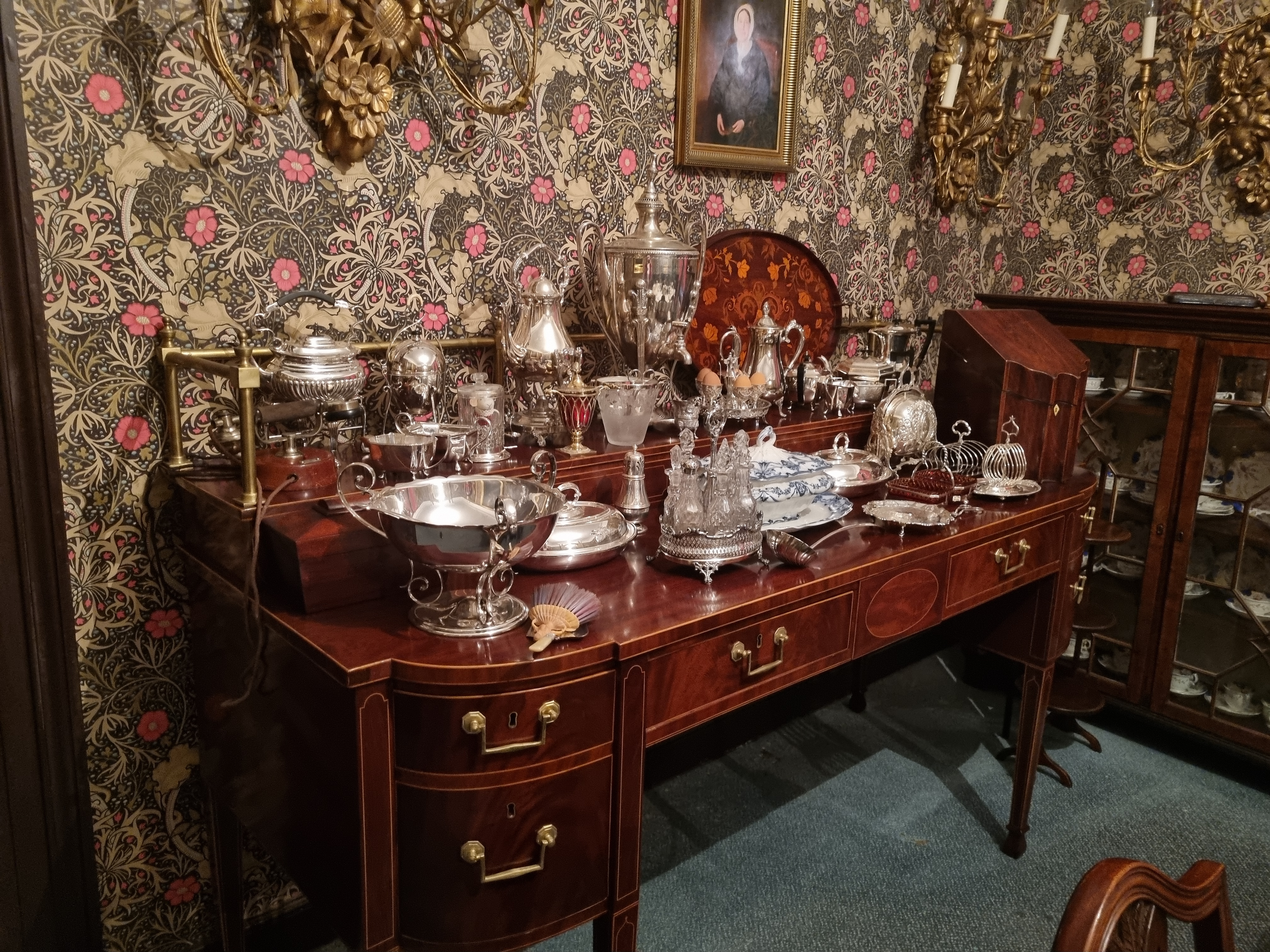Thomas Sheraton Sideboard
