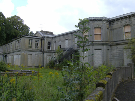 House at risk 2