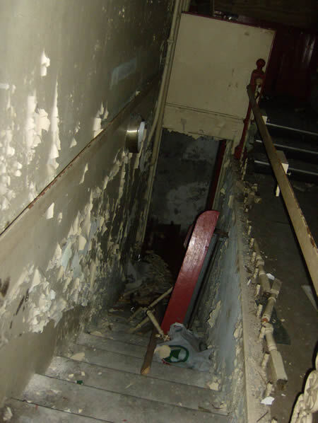 House at risk 8